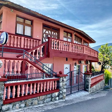 Vila Duricic 300M Od Mora Hotel Ðenovići Eksteriør billede