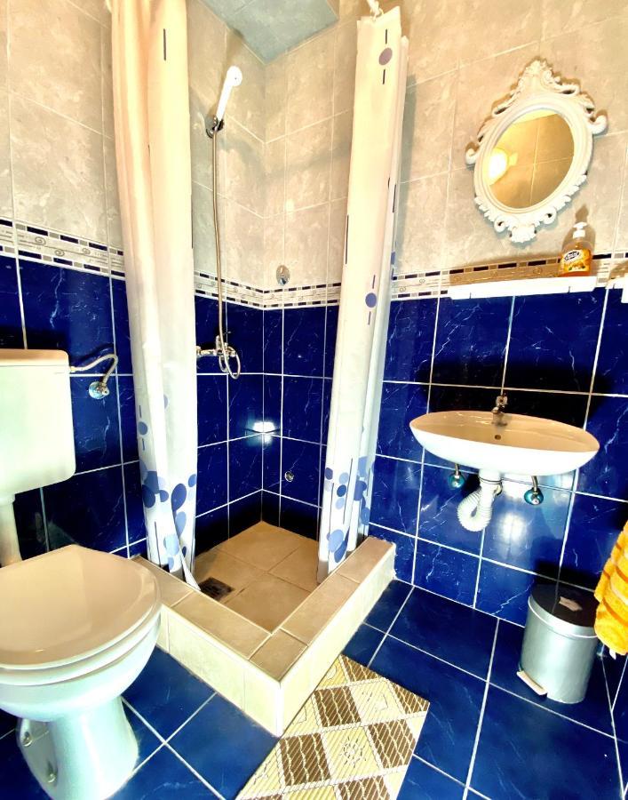 Vila Duricic 300M Od Mora Hotel Ðenovići Eksteriør billede