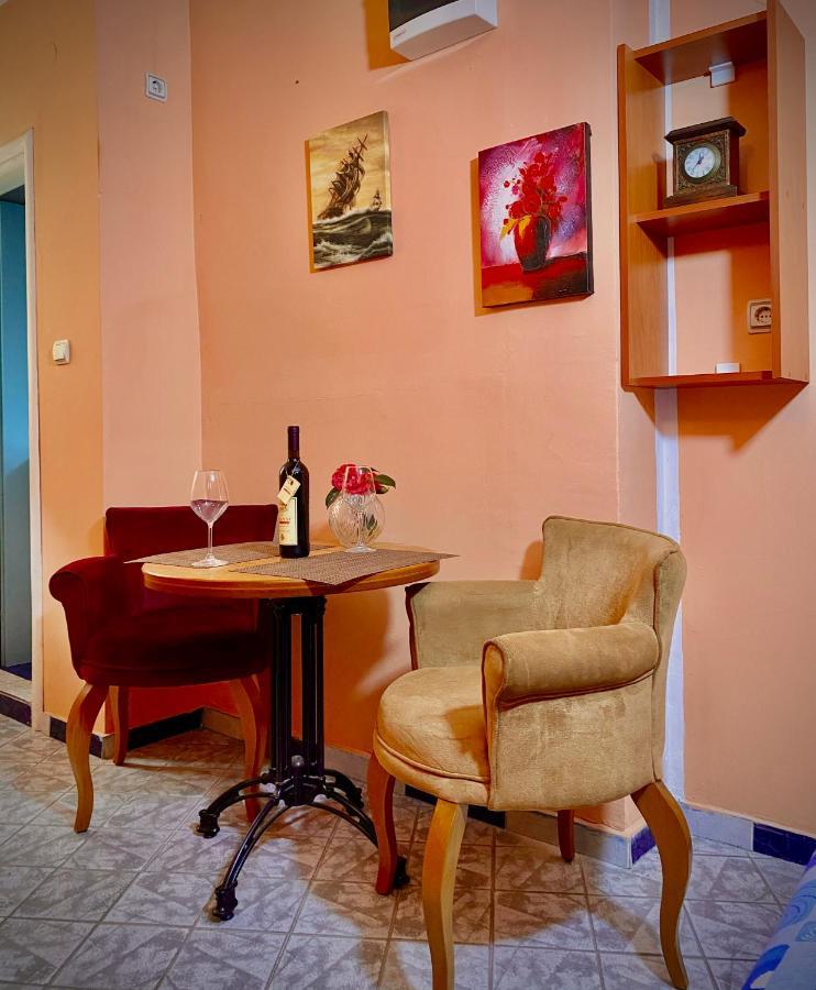 Vila Duricic 300M Od Mora Hotel Ðenovići Eksteriør billede