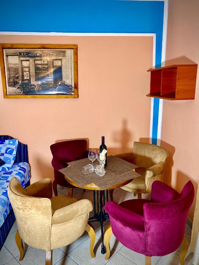 Vila Duricic 300M Od Mora Hotel Ðenovići Eksteriør billede