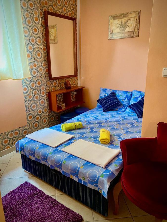 Vila Duricic 300M Od Mora Hotel Ðenovići Eksteriør billede