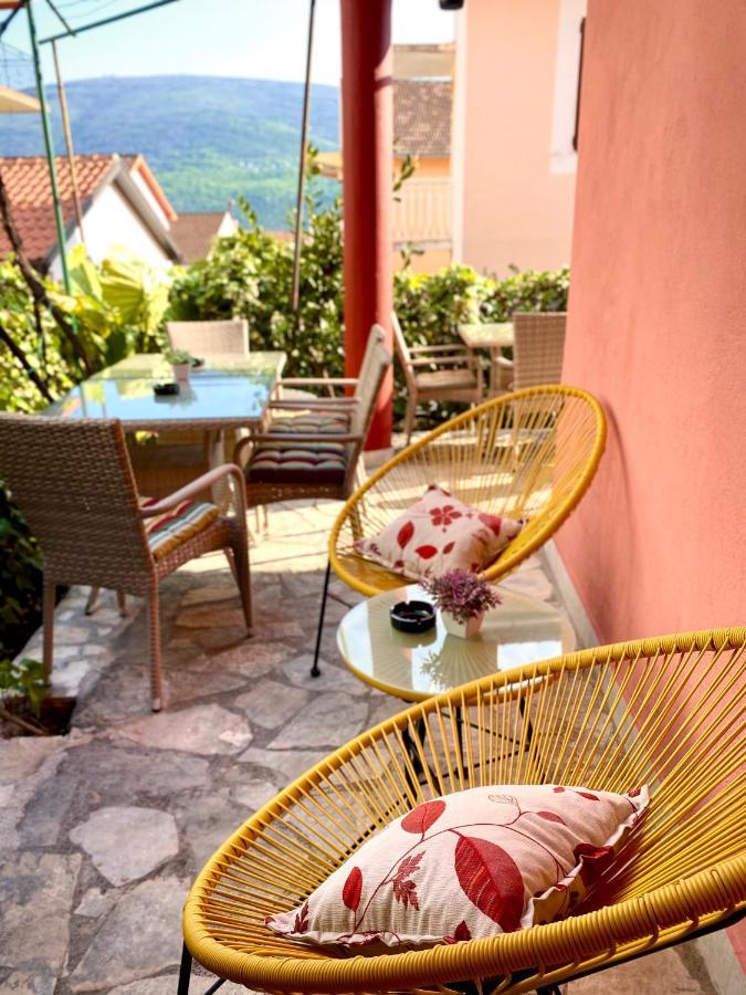 Vila Duricic 300M Od Mora Hotel Ðenovići Eksteriør billede